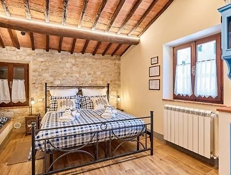 Apartamento La Casina Di Iole Montepulciano Stazione Exterior foto